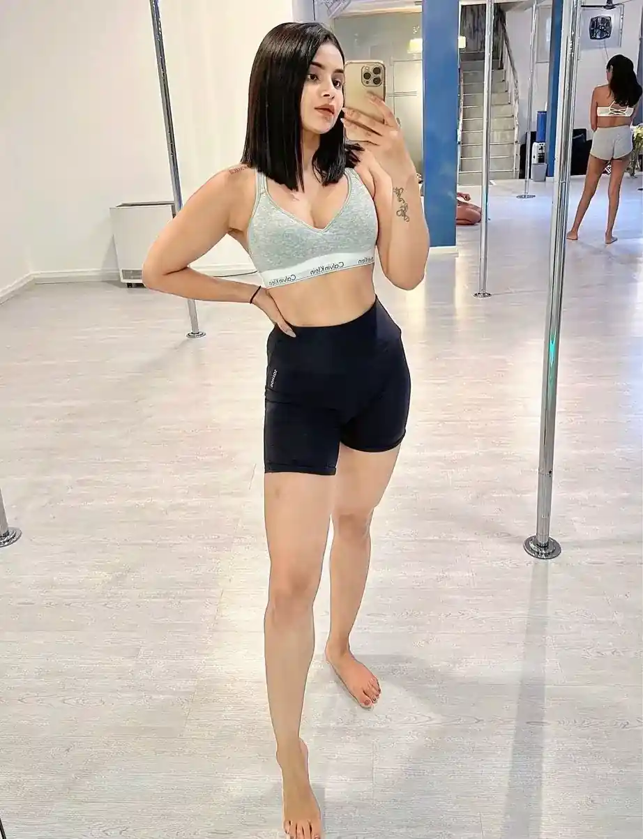 Fashion Model 3